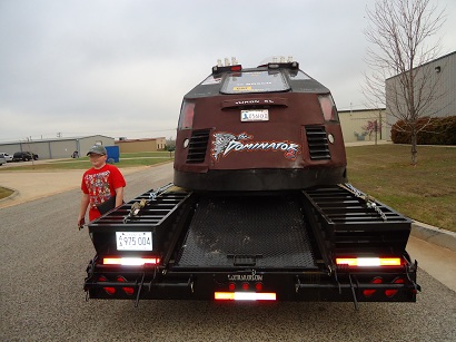 dominator 3 truck transport photo
